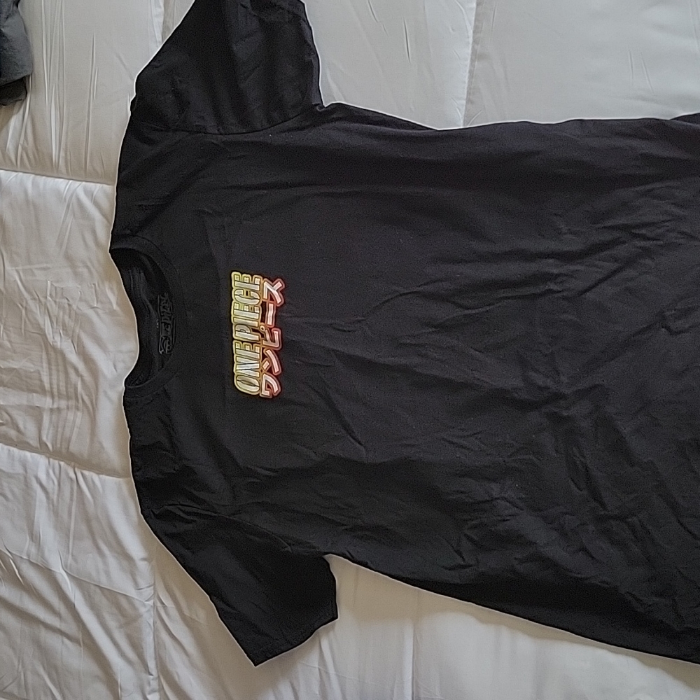 "One Piece" licensed shirt